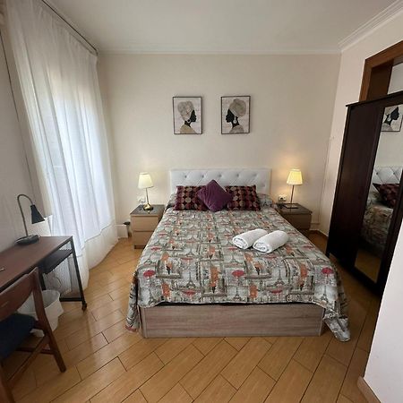 Alojamiento Nuevo Valenci Barcellona Esterno foto
