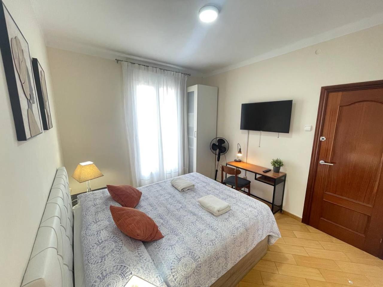 Alojamiento Nuevo Valenci Barcellona Esterno foto