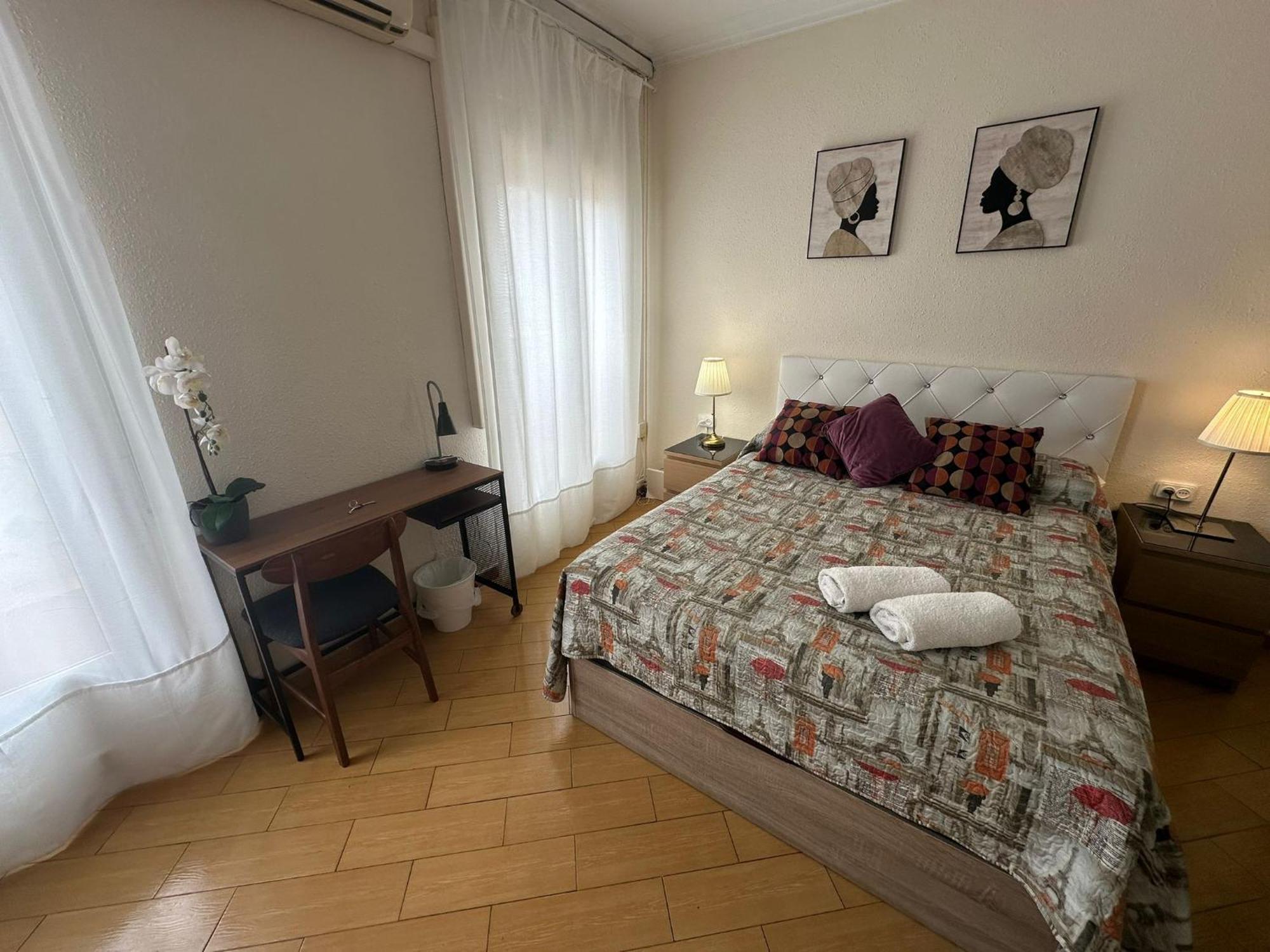 Alojamiento Nuevo Valenci Barcellona Esterno foto