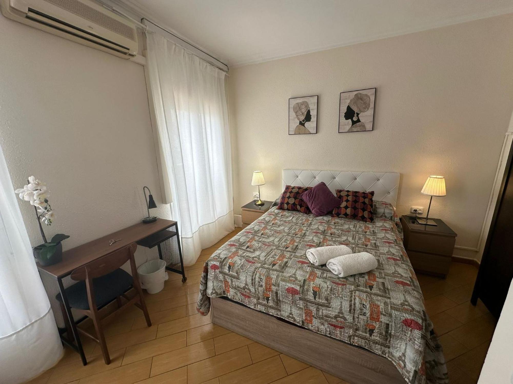 Alojamiento Nuevo Valenci Barcellona Esterno foto