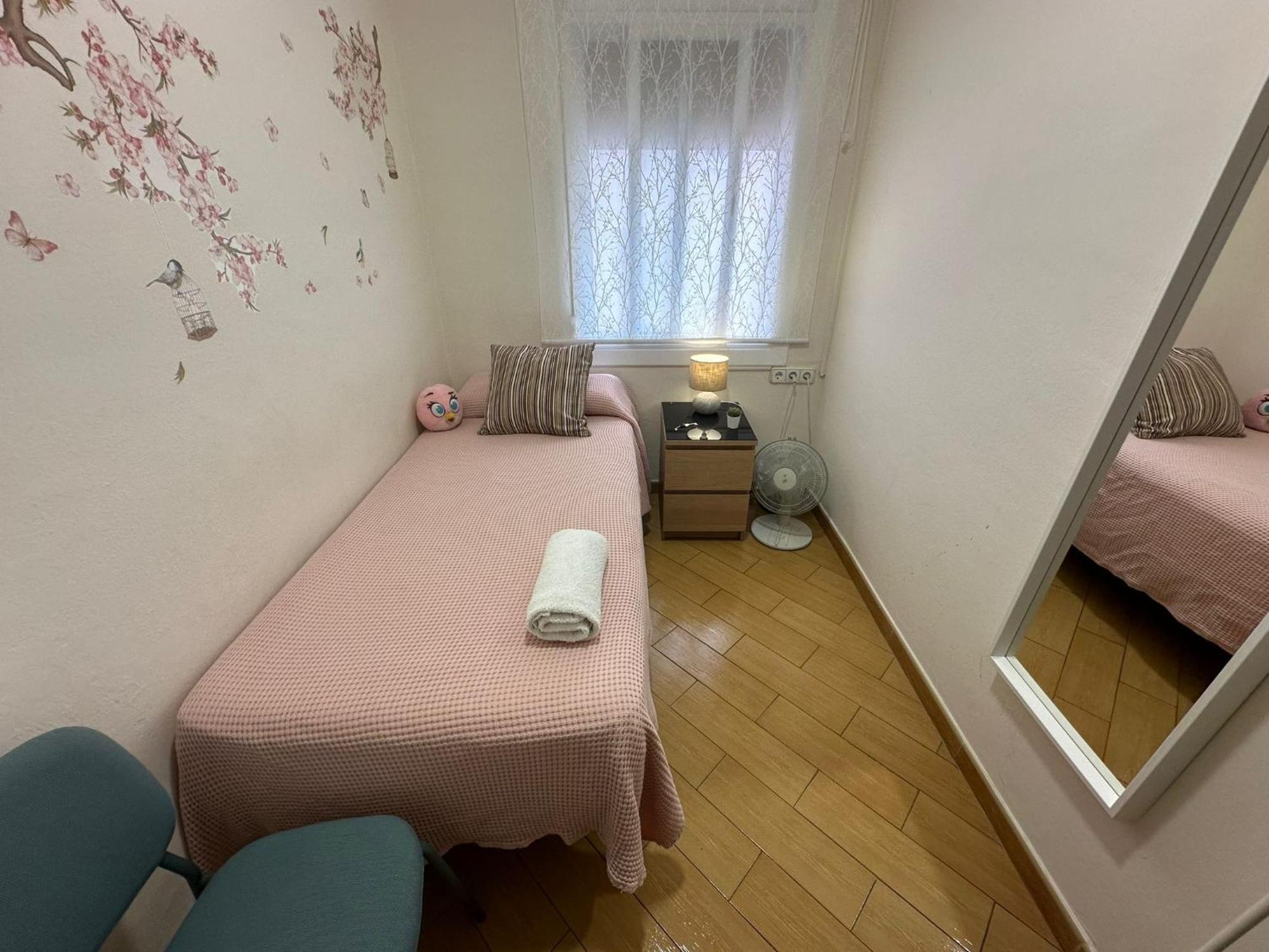 Alojamiento Nuevo Valenci Barcellona Esterno foto